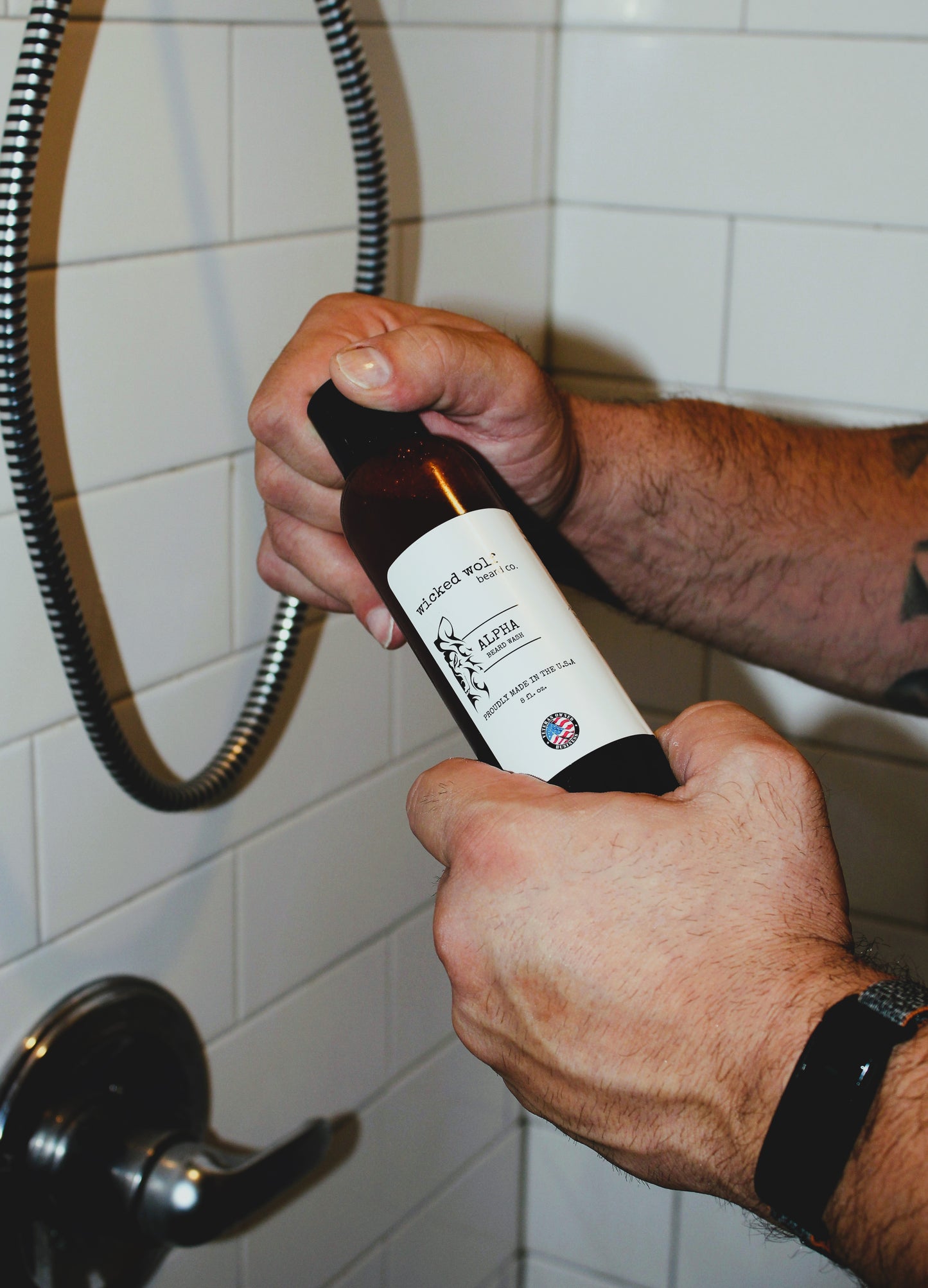 Alpha Beard Wash tobacco vanilla scent beard cleanser for healthy beard care